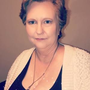 Meet your Posher, Stacy